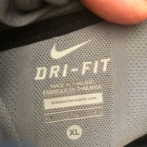 Lightweight Nike hooded top